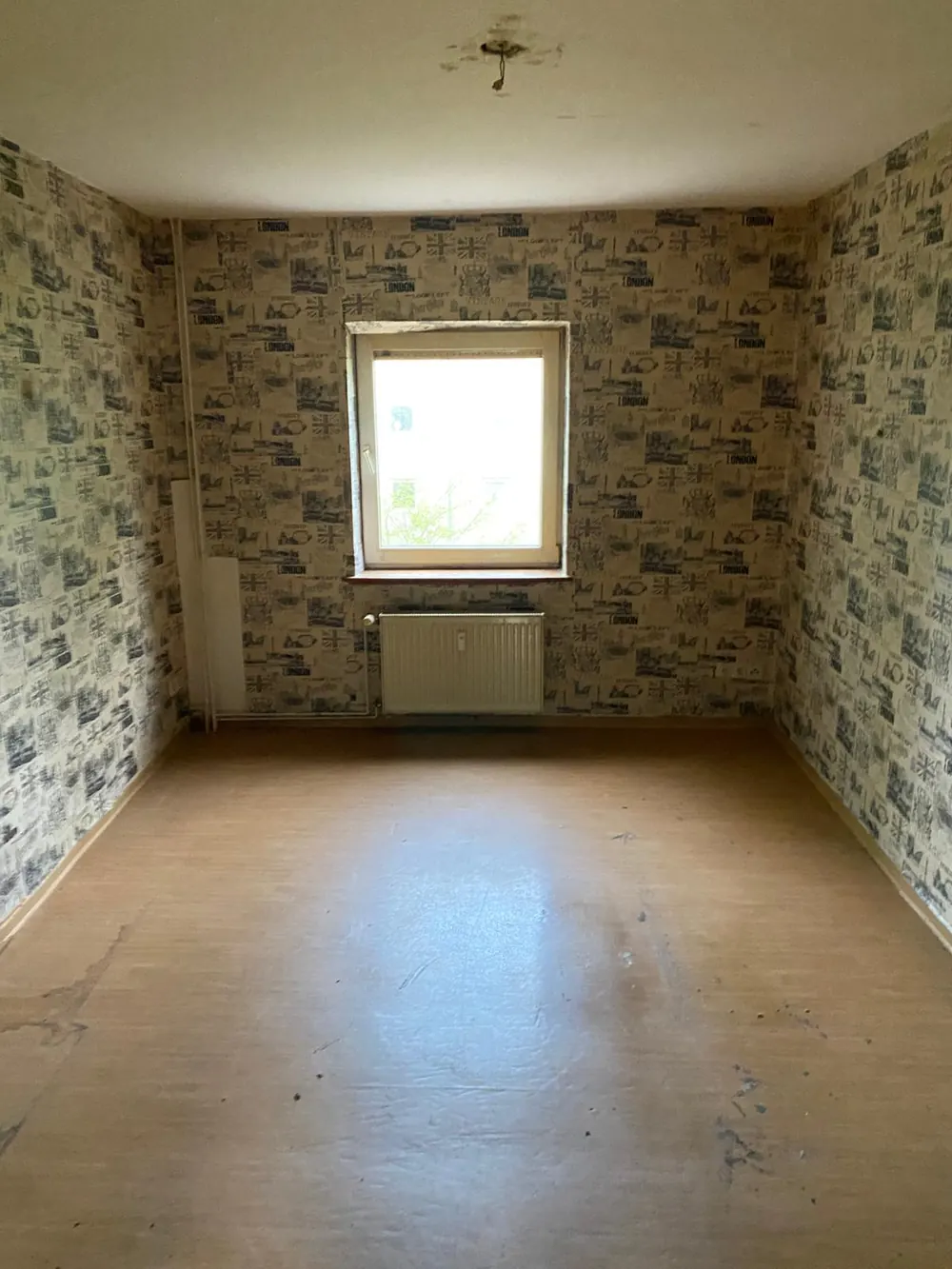 Nachher: Wohnzimmer geräumt und besenrein übergeben